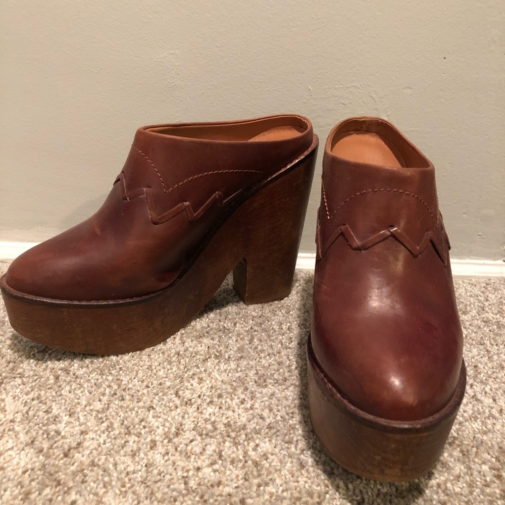 Free people clogs!